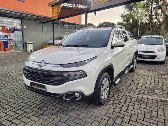 FIAT TORO 1.8 16V EVO FLEX FREEDOM AT6 FIAT TORO 1.8 16V EVO FLEX FREEDOM AT6